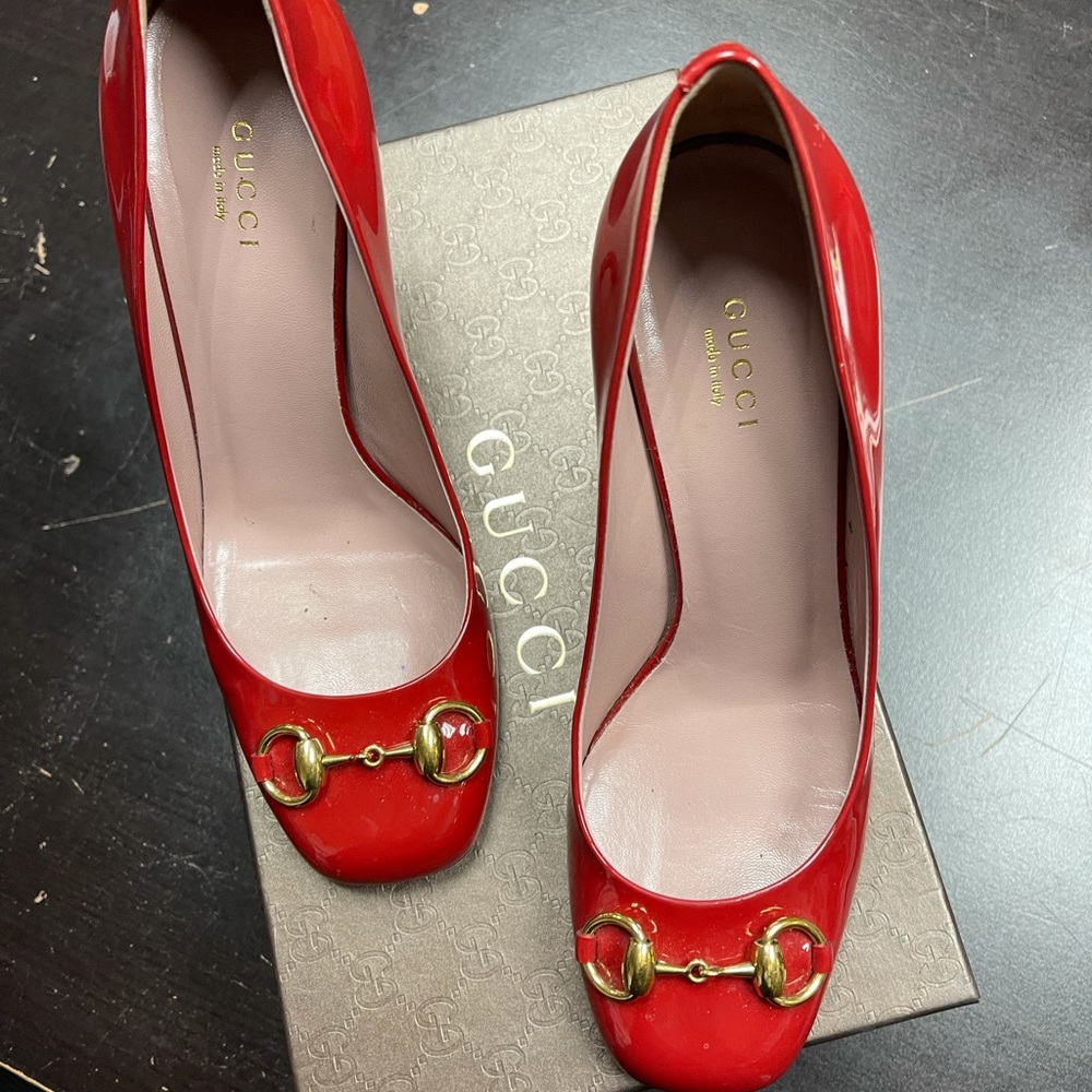 Gucci Red Heels 👠 - Picture 3 of 8